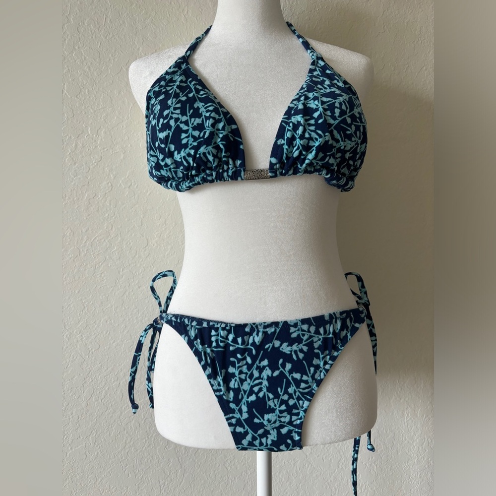 VENUS 2 pc Bikini Set Swimsuit, size 12